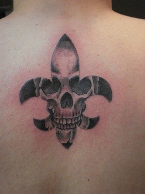 Creative Fleur De Lis Skull Tattoo On Upper Back